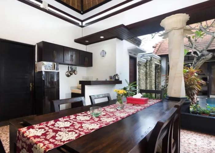 Cantik Tresna * Seminyak (Bali)